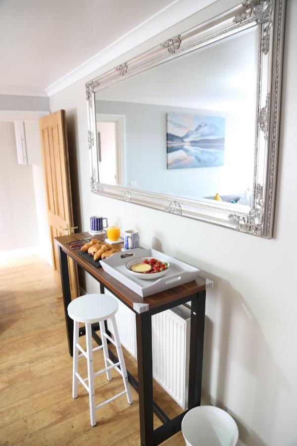 Number 4 Apartment Exeter Bagian luar foto